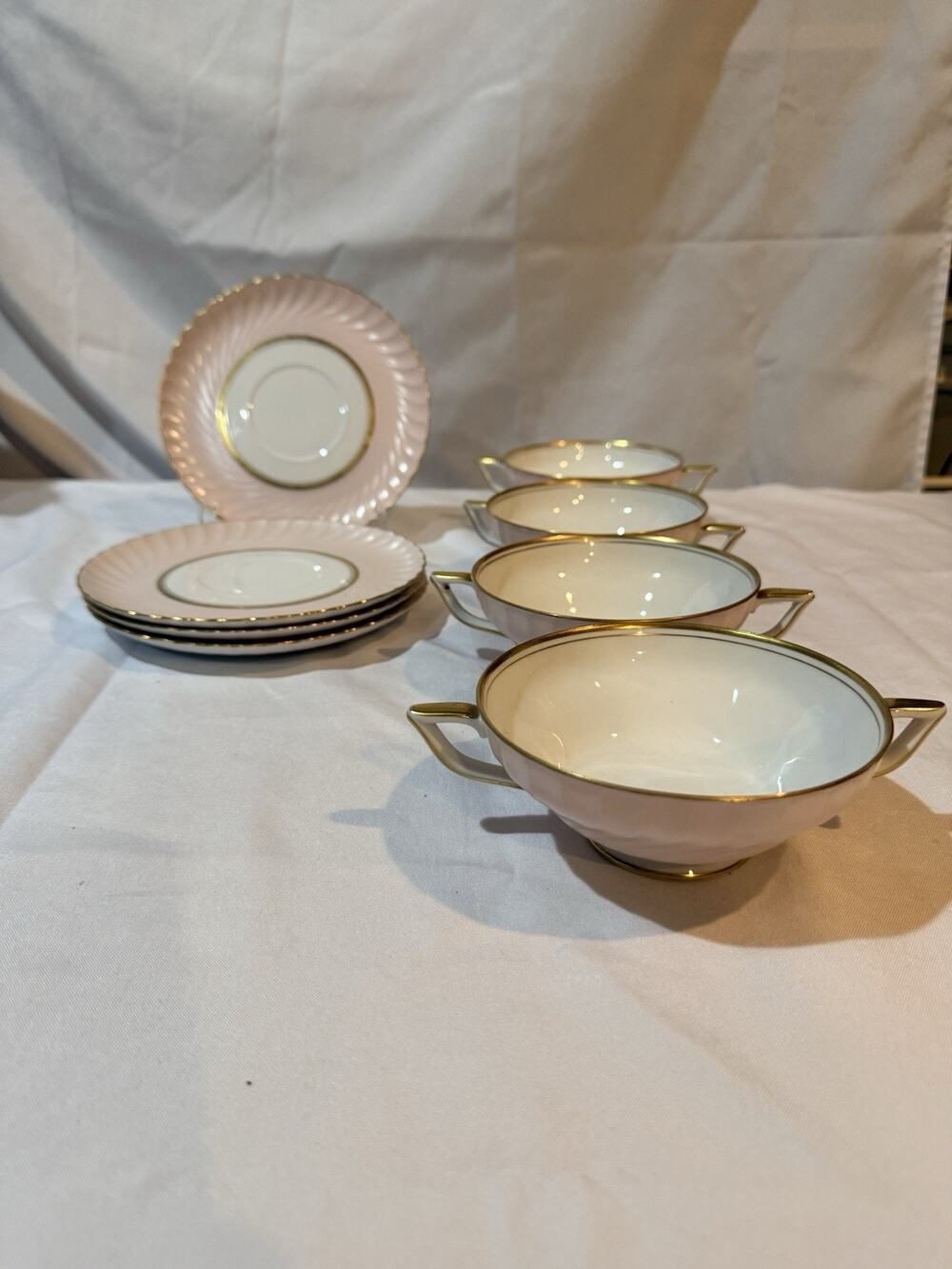 Royal Tettau Bavaria Germany Pink Gold Trim Cream Soup Bowls & Saucers Set of 4